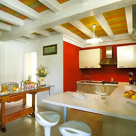 Venice House Couette-café Noale