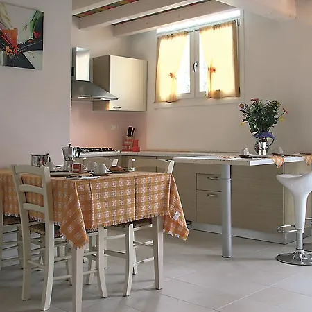 Venice House Noale
